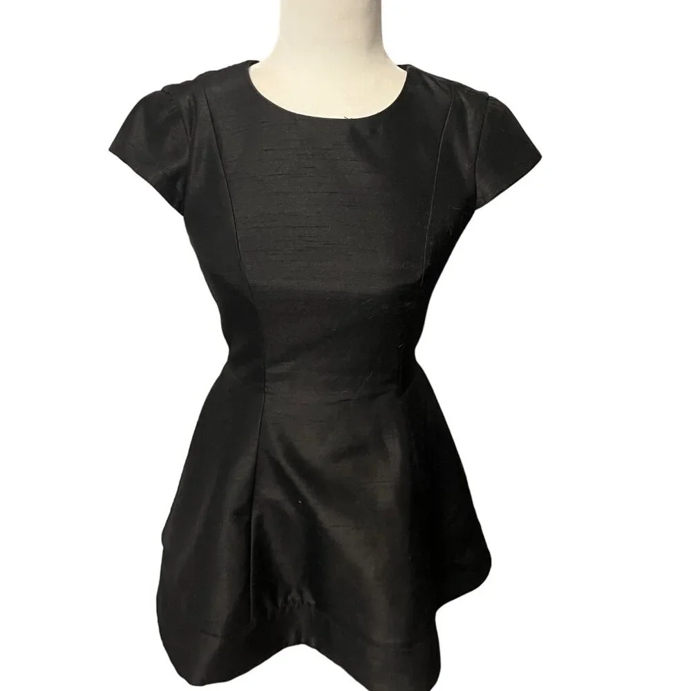 Vintage Keepsake Black Skater Dress Size Small - Picture 1 of 3